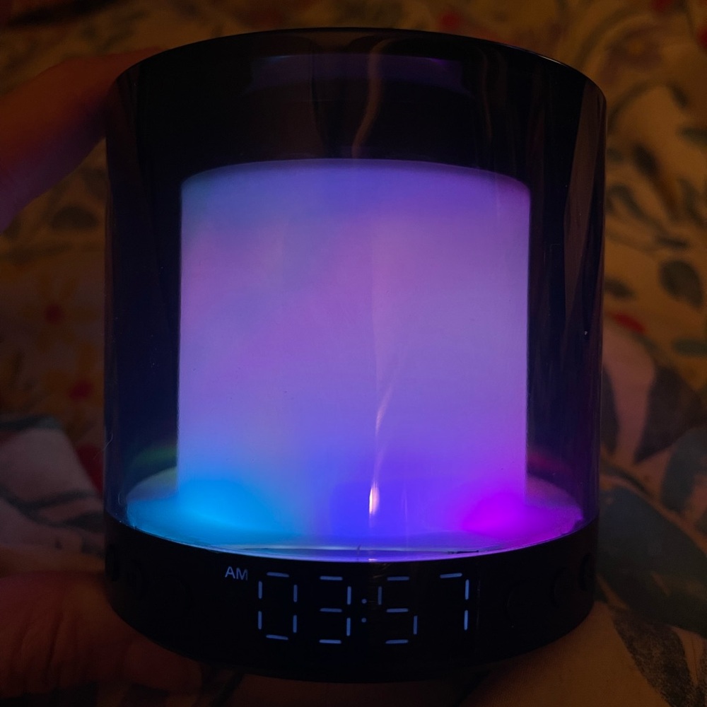 Portable Colorful Wireless Charging Alarm Clock Speaker! MAKE AN OFFER! Bundle - Picture 8 of 8